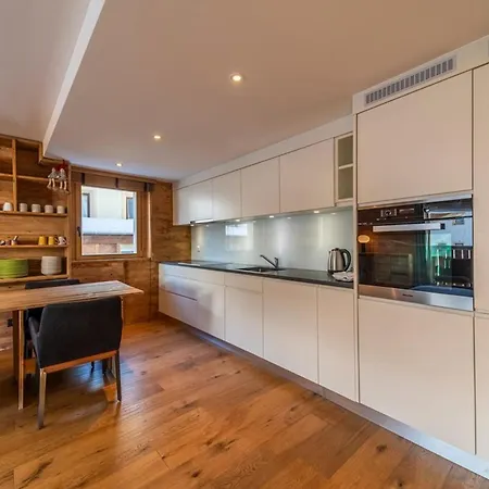 Apartment Chesa Flugi -